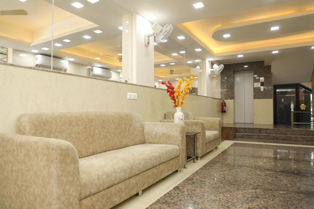 Hotel Bandhan Residency Колката Екстериор снимка