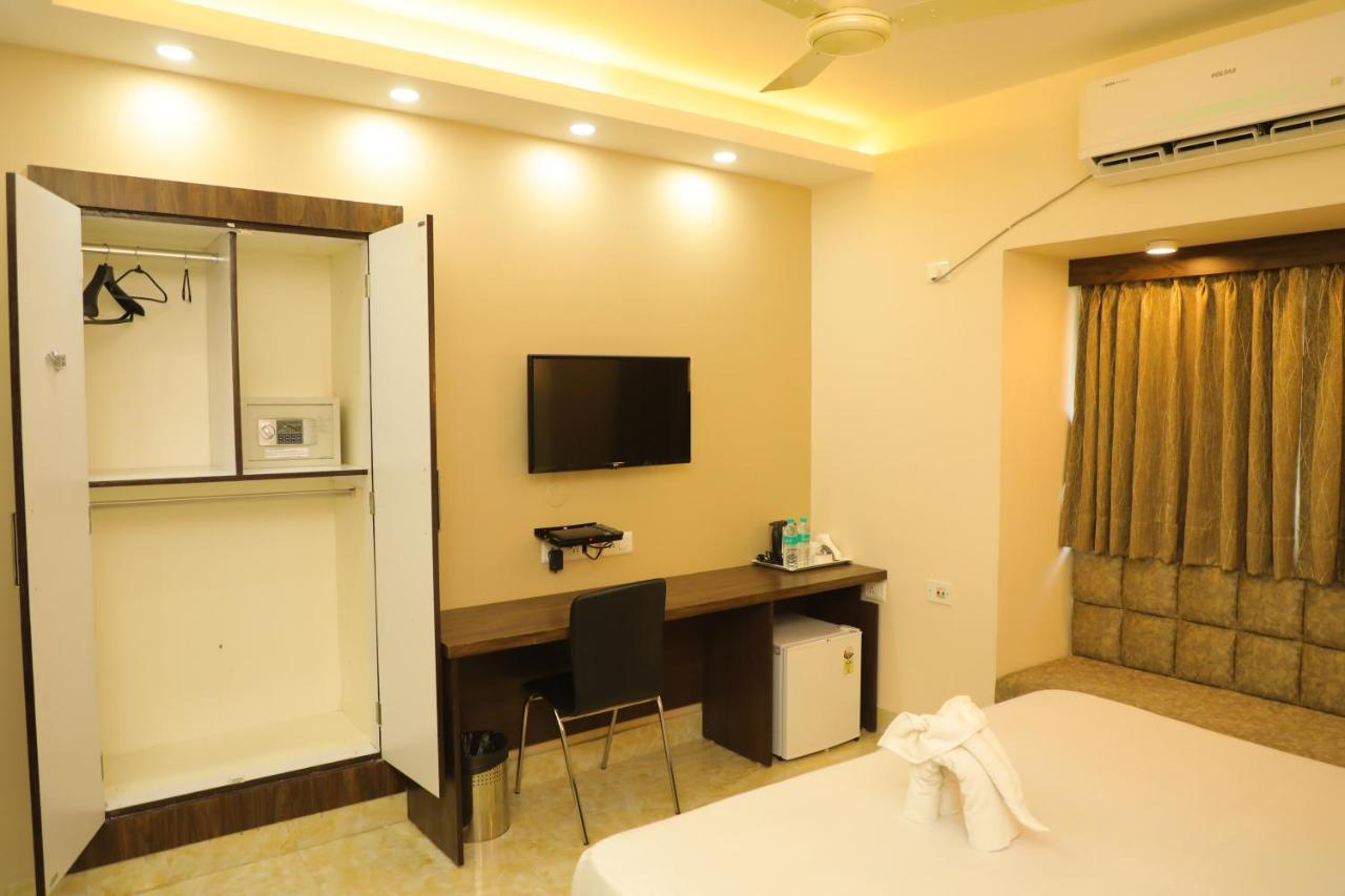 Hotel Bandhan Residency Колката Екстериор снимка