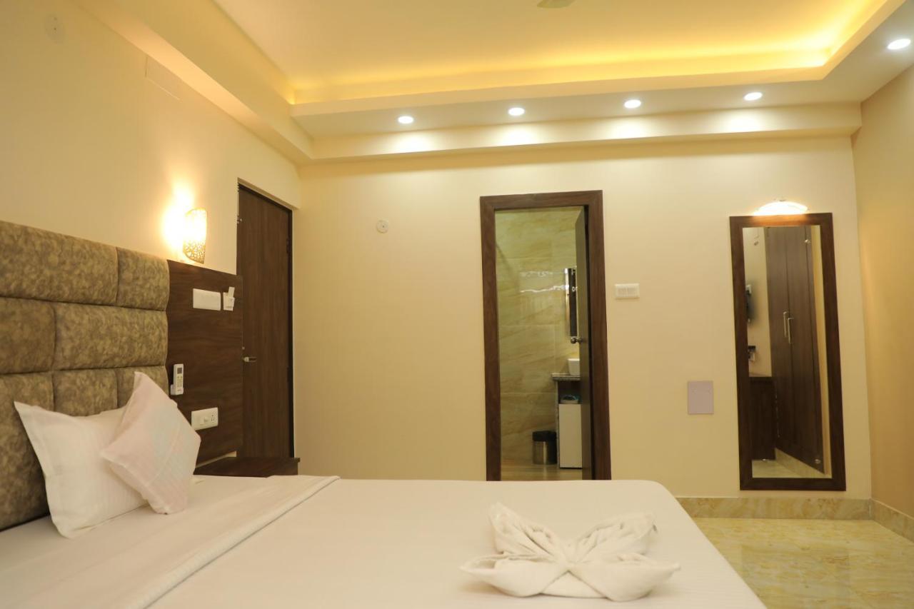 Hotel Bandhan Residency Колката Екстериор снимка